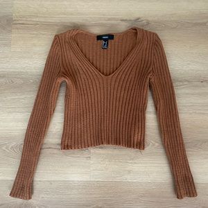 Forever 21 crop sweater/shirt Size M